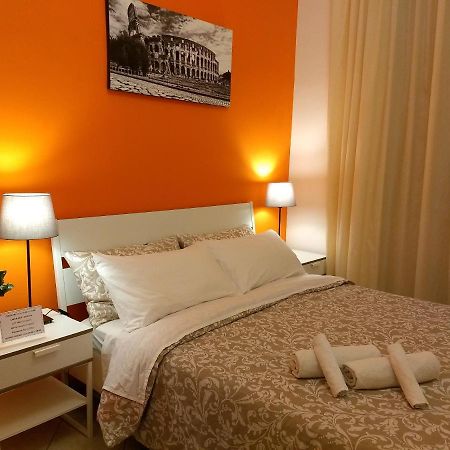 Amoraroma, Economy Guest House With Shared Bathrooms Exterior photo
