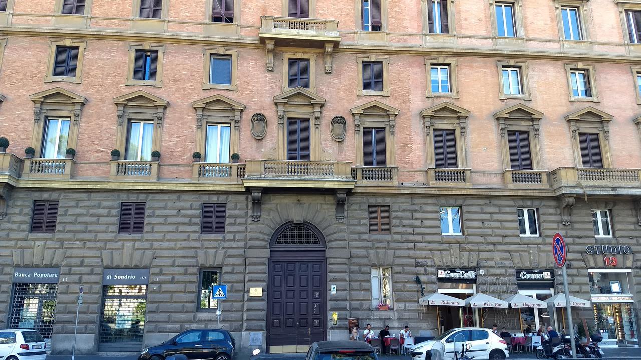Amoraroma, Economy Guest House With Shared Bathrooms Exterior photo