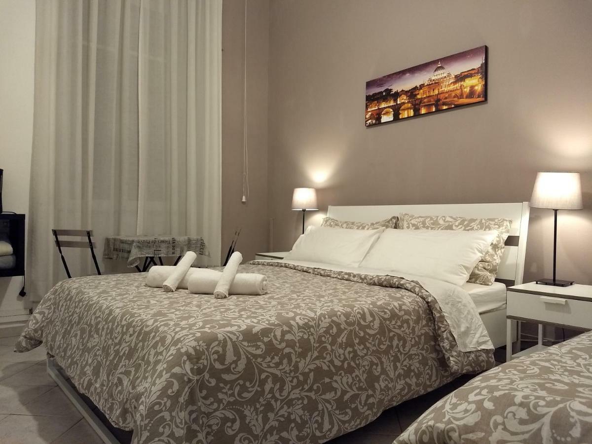 Amoraroma, Economy Guest House With Shared Bathrooms Exterior photo