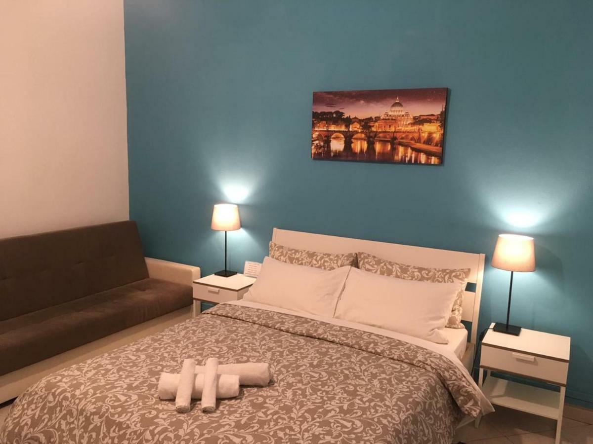 Amoraroma, Economy Guest House With Shared Bathrooms Exterior photo
