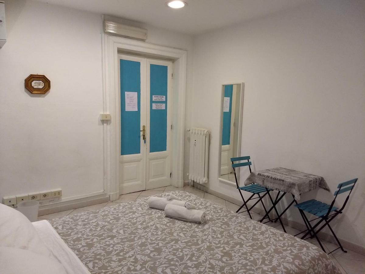 Amoraroma, Economy Guest House With Shared Bathrooms Exterior photo